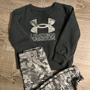 Under Armour Sweatsuit